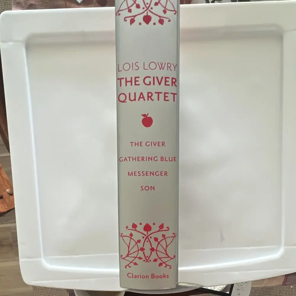 Lois Lowry The Giver Quartet Omnibus Deluxe Collector's Ed HC 2014 Clarion